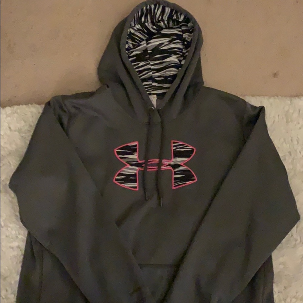 Under Armour Sweatshirt